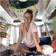 Finde deine Balance mit Fran – Dein Online-Yoga für Körper und Geist